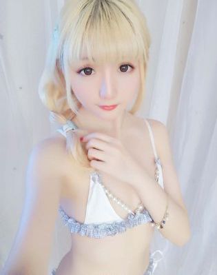 月色真美