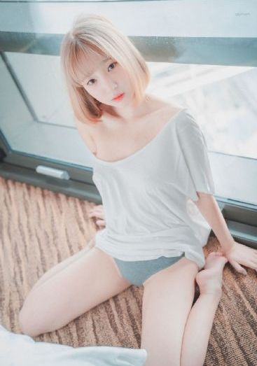 现在和相爱的人在一起吗