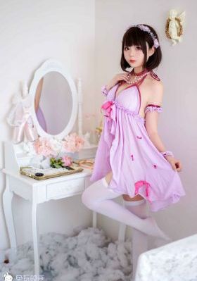 黄嘉千